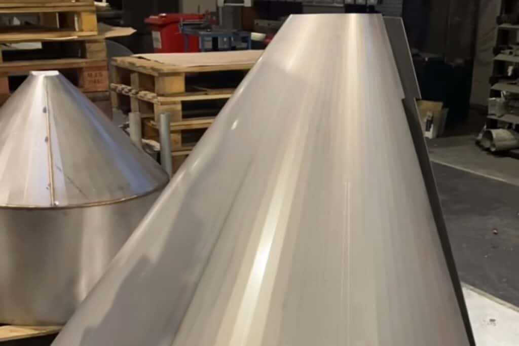 conus asymmetrisch gewalst