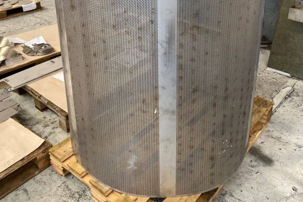 rvs-zeef-miljoen-gaten-gewalst